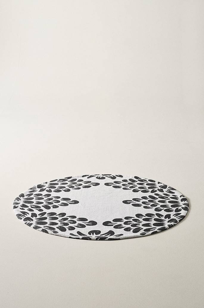 Jotex PINE TIME Flachgewebeteppich Ø 110 cm