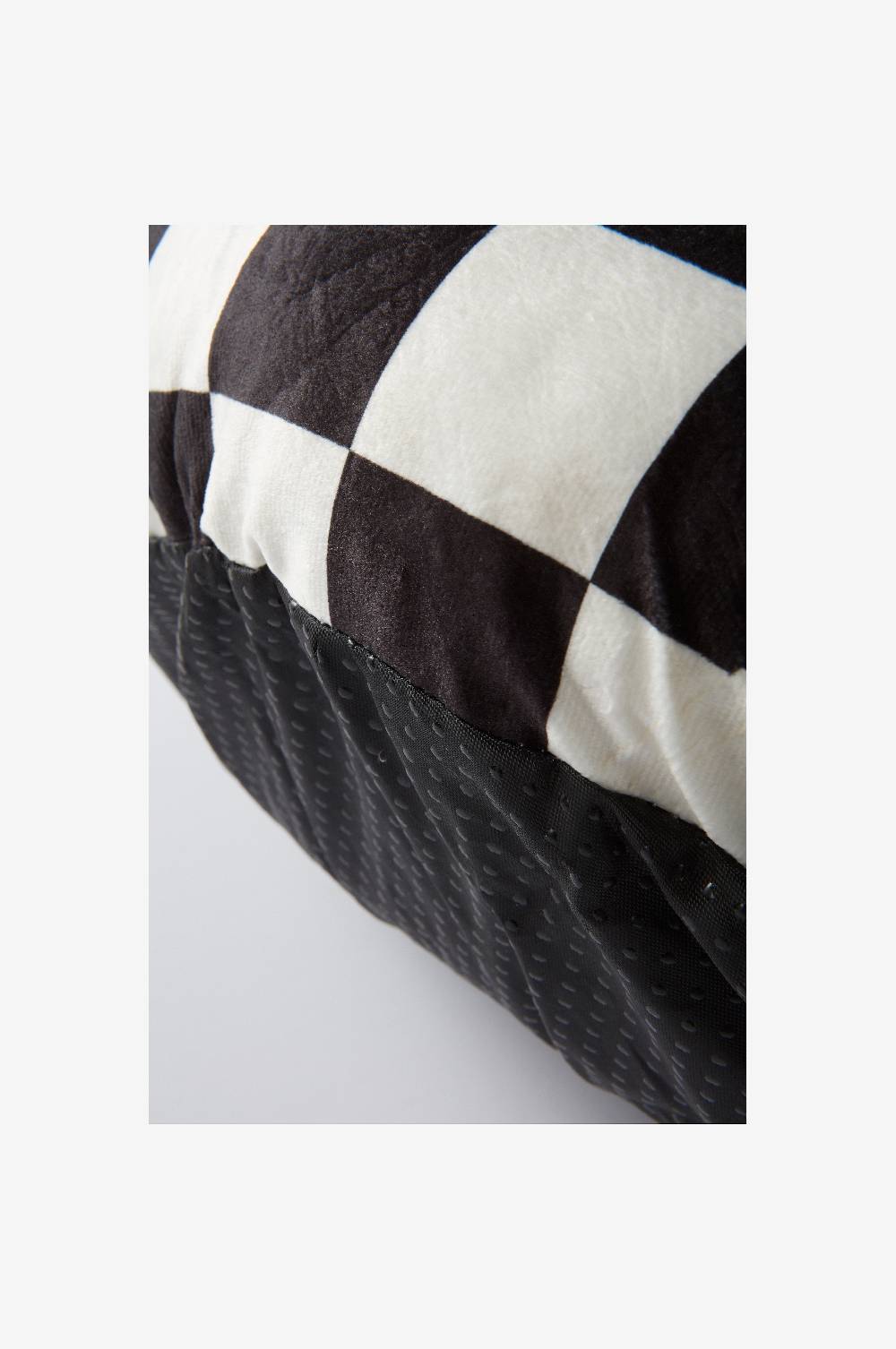 Jotex YOSHINI Hundebett/Katzenbett im Angebot