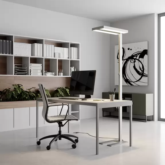 Lampenwelt Arcchio LED-Stehlampe Logan Basic, silber, 6.000 lm, dimmbar 2025