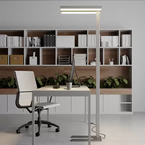 Lampenwelt Arcchio LED-Stehlampe Logan Basic, silber, 6.000 lm, dimmbar 2025
