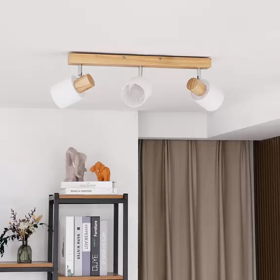 Lampenwelt Lindby Deckenstrahler Wanessa, 3-flammig, Holz, weiß, E14 im Angebot