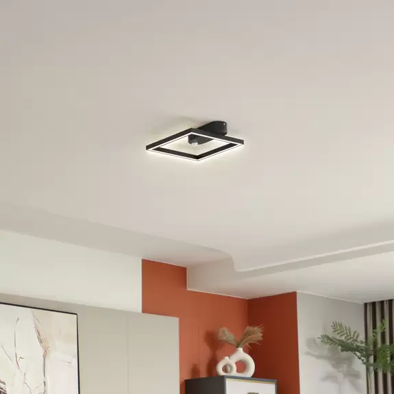 Lampenwelt Lindby LED-Deckenleuchte Yulla, schwarz, Bewegungsmelder Exklusivangebot