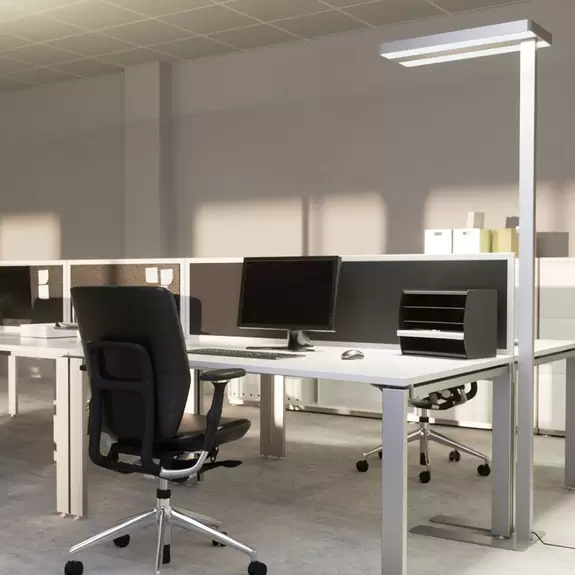 Lampenwelt Arcchio LED-Stehleuchte Logan Neo, silber, 8.000 lm, dimmbar Cyber Monday