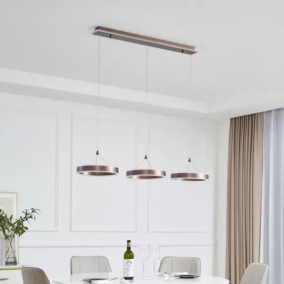 Lampenwelt Lucande LED-Hängeleuchte Kolo, 3-flg., braun, Eisen, dimmbar Valentinstagsangebot