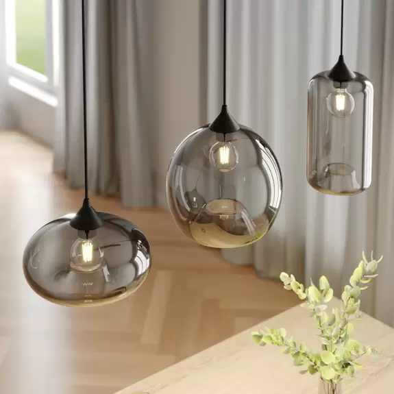 Lampenwelt Lindby Pendelleuchte Marla, 3-flammig, Glas, rauchgrau, E27 Lagerräumung