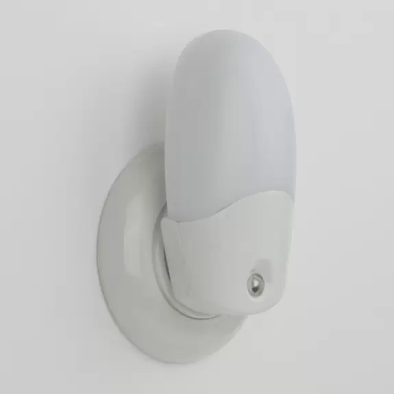 Lampenwelt LED-Nachtlicht Oval mit Dämmerungssensor 50% Rabatt für begrenzte Zeit