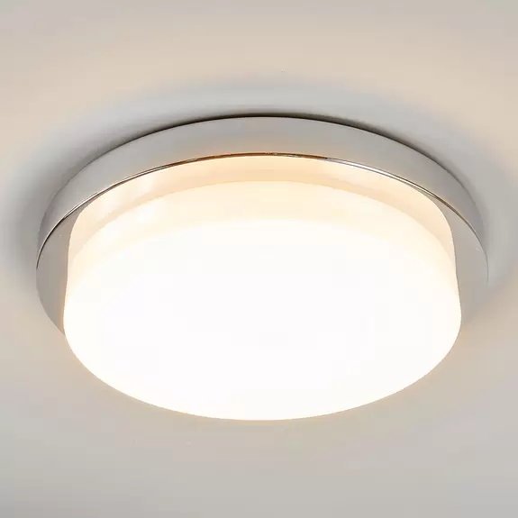 Lampenwelt Chromglänzende LED-Deckenleuchte Cordula, IP44 Kostenloser Versand