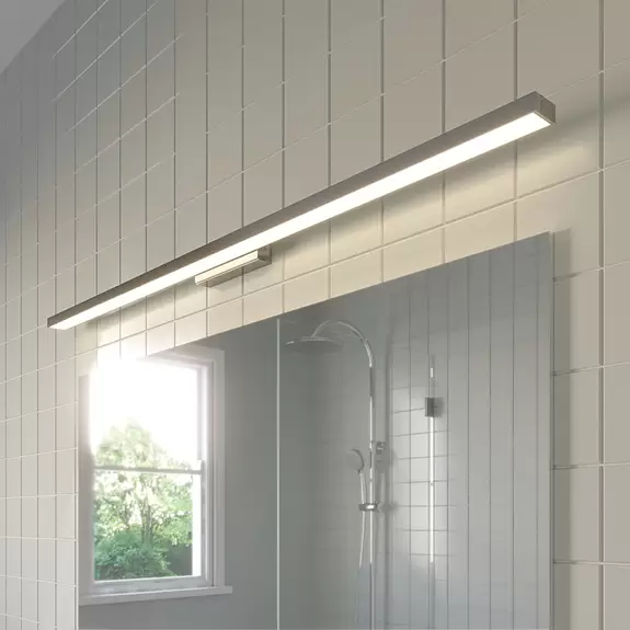 Lampenwelt Lindby Alenia LED-Bad- und Spiegelleuchte, 120 cm, chrom Weihnachtsangebot