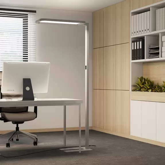 Lampenwelt Büro-LED-Stehleuchte Nelus Neo, Dimmer und Sensor Räumungsverkauf