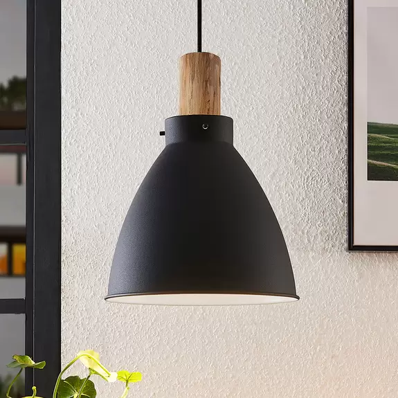 Lampenwelt Lindby Hängeleuchte Trebale, 1-flammig, E27, Eisen, Holz VIP-Rabatte