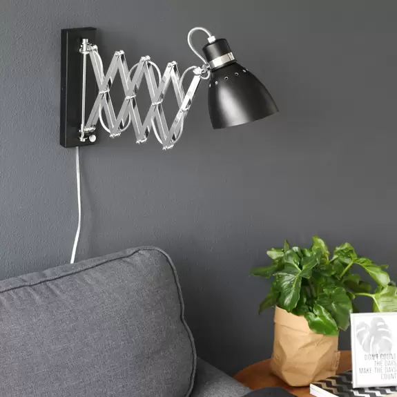 Lampenwelt Scherenlampe Spring, schwarz/chrom Auslauf