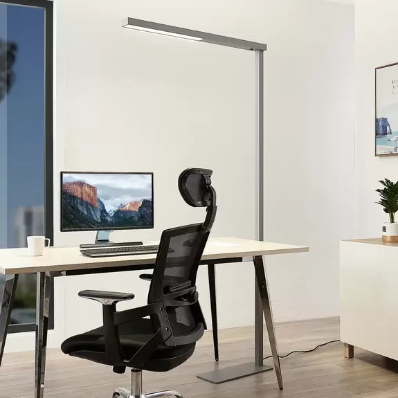 Lampenwelt LED-Büro-Stehleuchte Tamilo, silber Bis zu 65% Rabatt