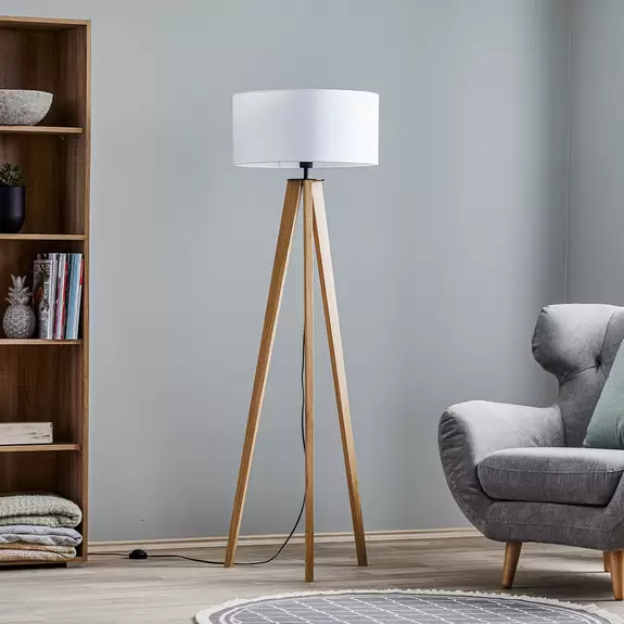 Lampenwelt Stehlampe Maira, Dreibein, Eiche geölt, weiß Neuheiten