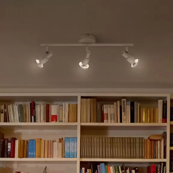 Lampenwelt LEDVANCE LED-Deckenstrahler Spot GU10, dreiflammig, weiß Valentinstagsangebot