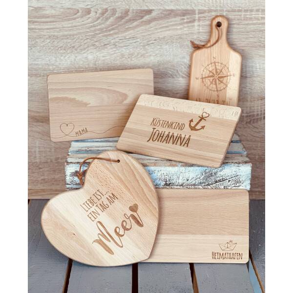 Mea Living Brettchen aus Holz "Herz geschwungen Schön, dass es dich gibt" Osterangebot