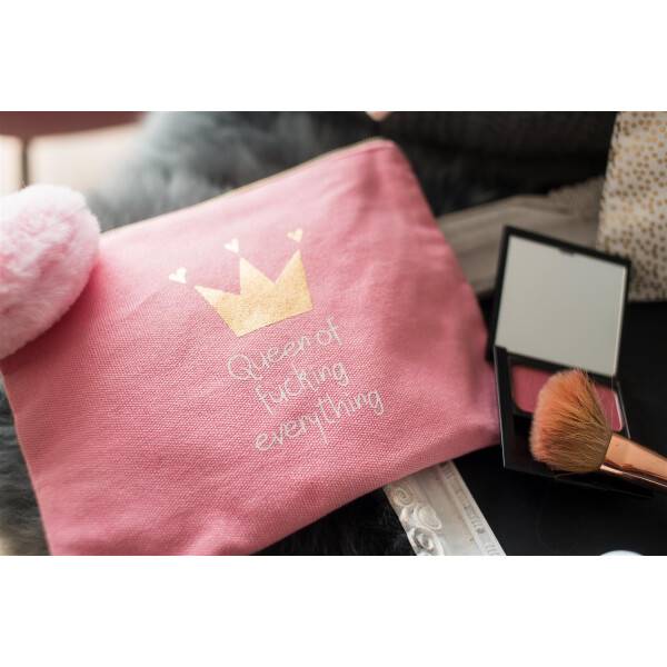 Mea Living Tasse mit Henkel "Queen of fucking everything" Neuheiten