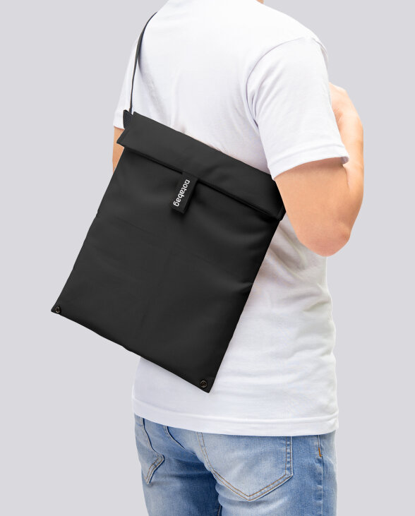 Nuuna Crossbody Notabag Schwarz Online