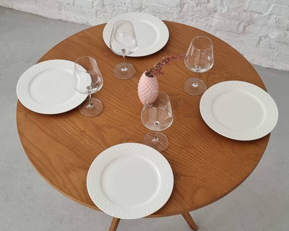 Ragaba JUBI Small Round Table various dimensions Walnut Versandkostenfrei