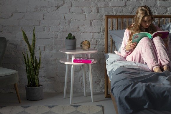 Ragaba UFO Side Table diam. 45cm x height 61cm - Dusky pink/white legs Kostenloser Versand international