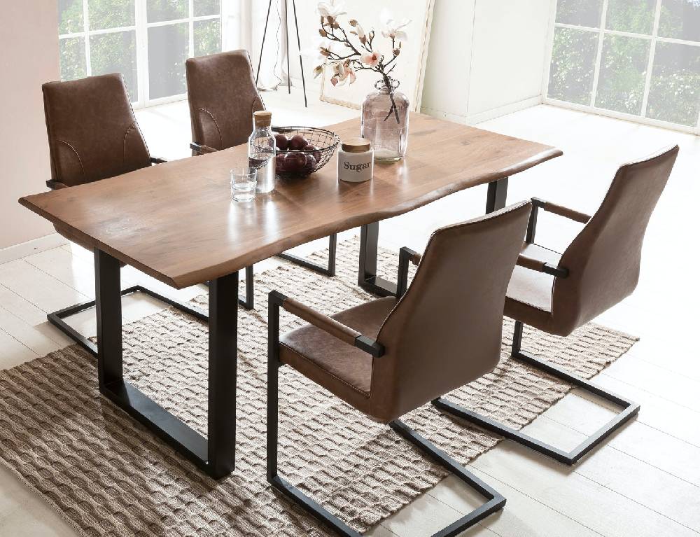 Salesfever Baumkantentisch Stühle hellbraun 160 cm massiv NUSSBAUM 5tlg GIADA Kauf eins, bekomm eins gratis