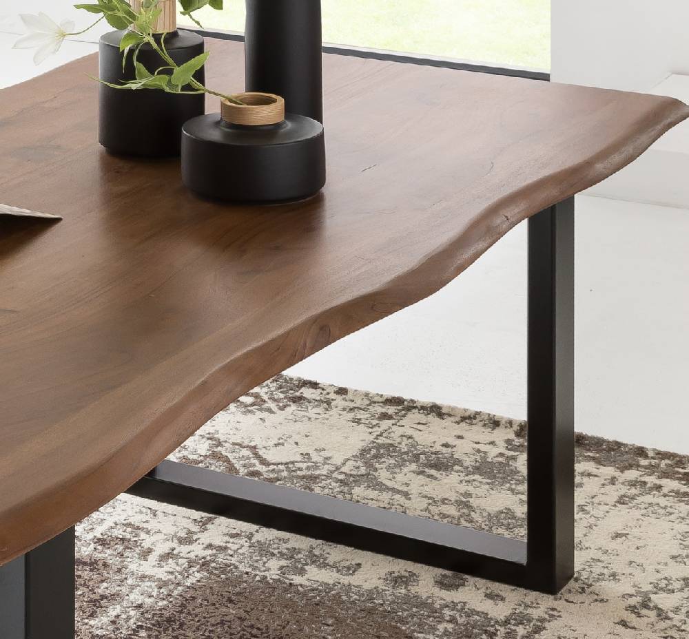 Salesfever Baumkantentisch Stühle hellbraun 180 cm massiv NUSSBAUM 5tlg GIADA Neueste Stile