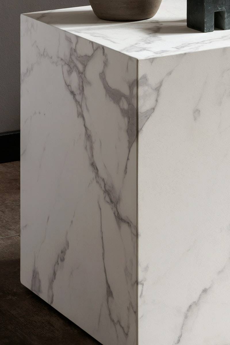Salesfever Beistelltisch Weiß 45x45 cm in Marmoroptik Dallas Bis zu 50% Rabatt